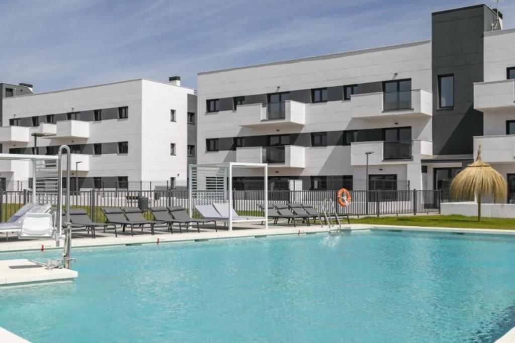 Apartamento Playa Valle Niza Málaga Exteriör bild