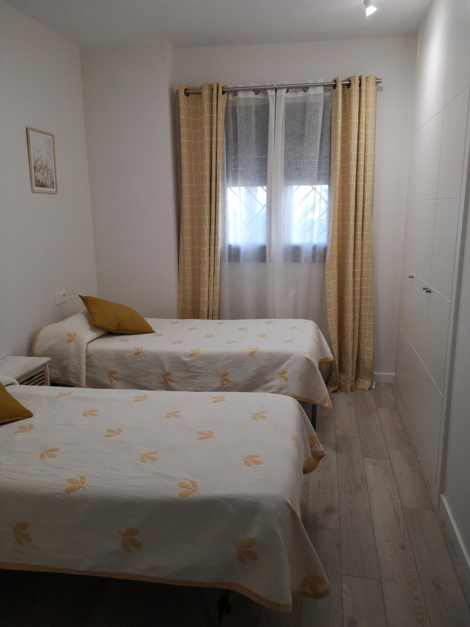 Apartamento Playa Valle Niza Málaga Exteriör bild