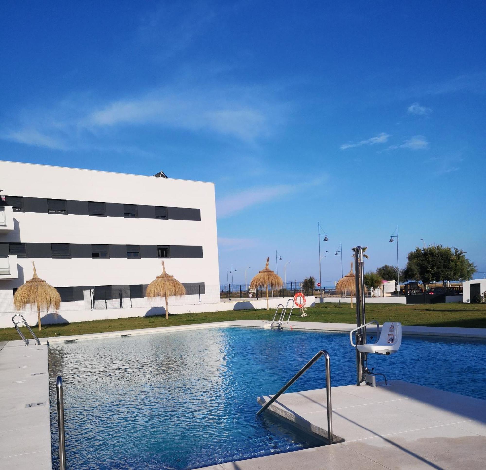 Apartamento Playa Valle Niza Málaga Exteriör bild
